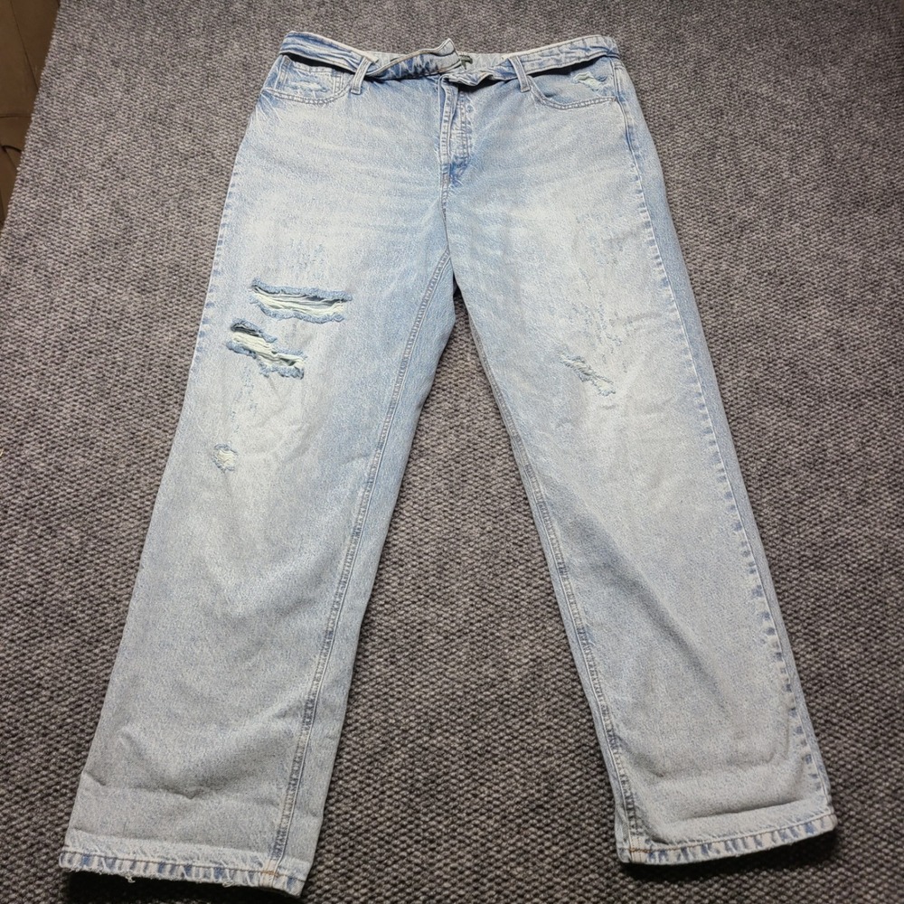 Wild Fable Womens High Rise Straight Leg Distressed Light Wash Jeans Size 16